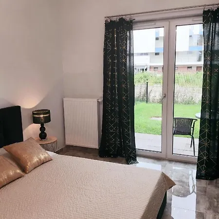 Na Grobli 20 Z Ogrodkiem * Вроцлав