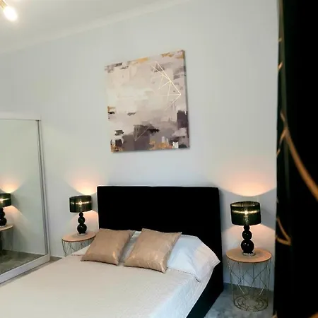 Na Grobli 20 Z Ogrodkiem Вроцлав