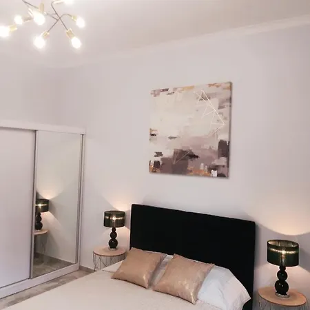 Apartment Na Grobli 20 Z Ogrodkiem *