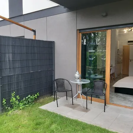 Apartment Na Grobli 20 Z Ogrodkiem Wroclaw