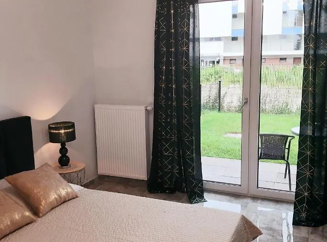 Na Grobli 20 Z Ogrodkiem * Breslavia